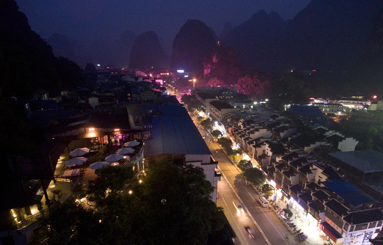 Fanli Hotel Yangshuo West Street Guilin Exterior foto